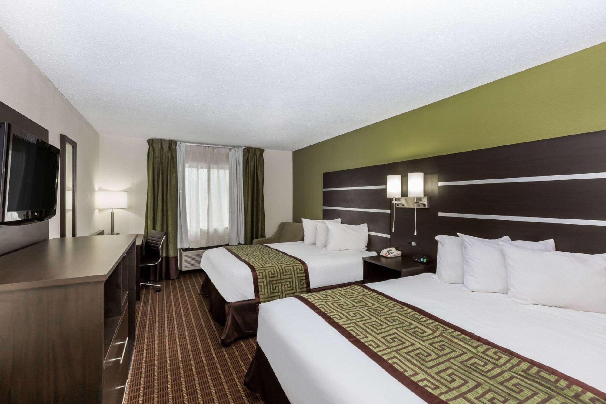 Baymont By Wyndham Louisville South I 65 Brooks Zewnętrze zdjęcie