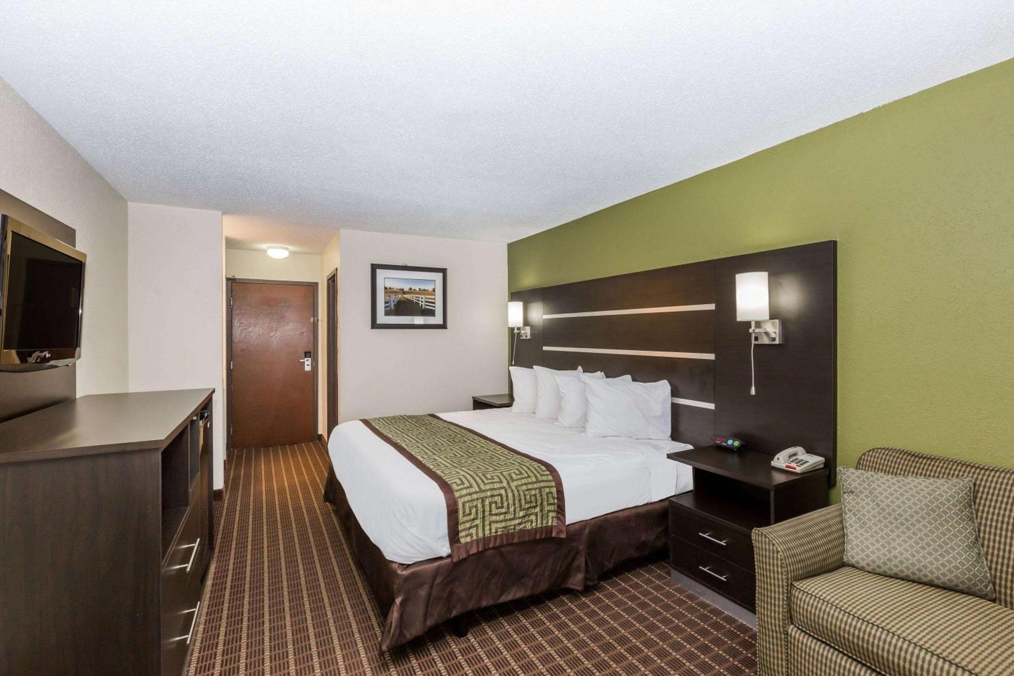 Baymont By Wyndham Louisville South I 65 Brooks Zewnętrze zdjęcie